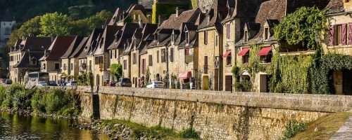 perigord-Joaquin-Aranoa-via-Pixabay-.jpg